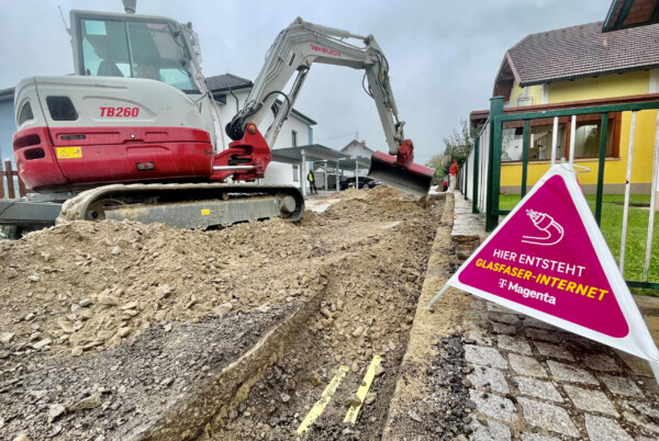 Bagger und Baustellenbranding Andorf