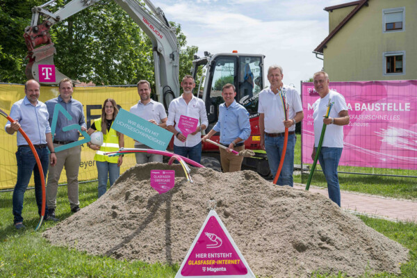 Pressefoto Spatenstich Glasfaserausbau Leibnitz